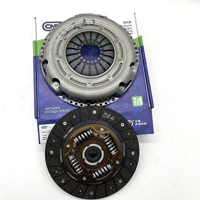 Kit di frizione di parti di auto per BYD F3 G3 F3R OE 471Q-1600800 1600801 4G18 Acciaio 2007-