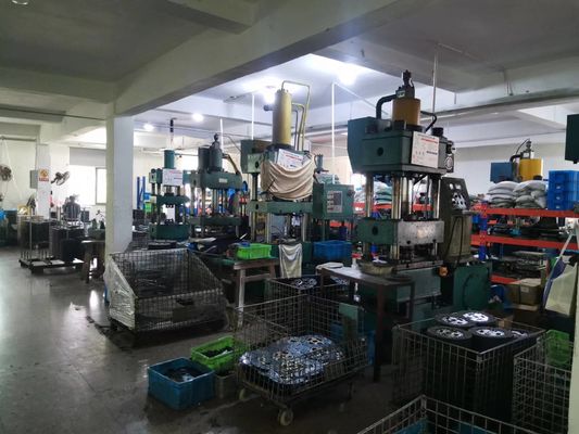 Disco di copertura di frizione ad alte prestazioni per Chery Tiggo A3 Fengyun QQ KERRY MVW ARRIZO