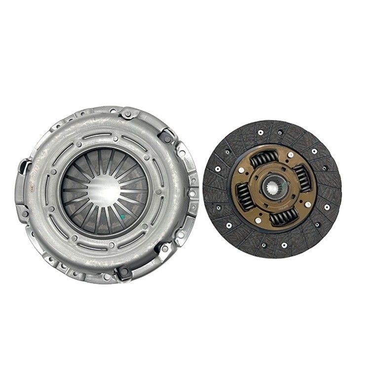 Kit di frizione di parti di auto per BYD F3 G3 F3R OE 471Q-1600800 1600801 4G18 Acciaio 2007-